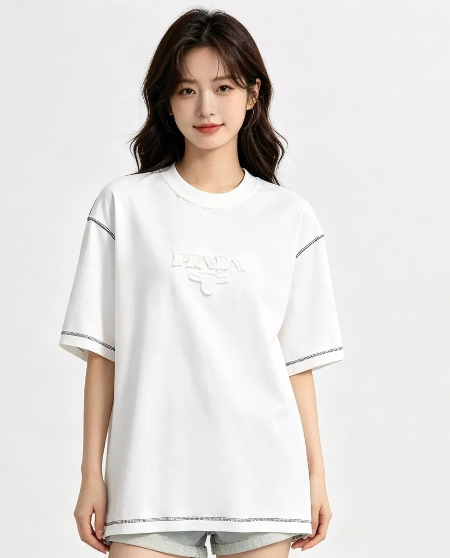 프라다 자수 로고 워싱 반팔 상의 상세 이미지 11