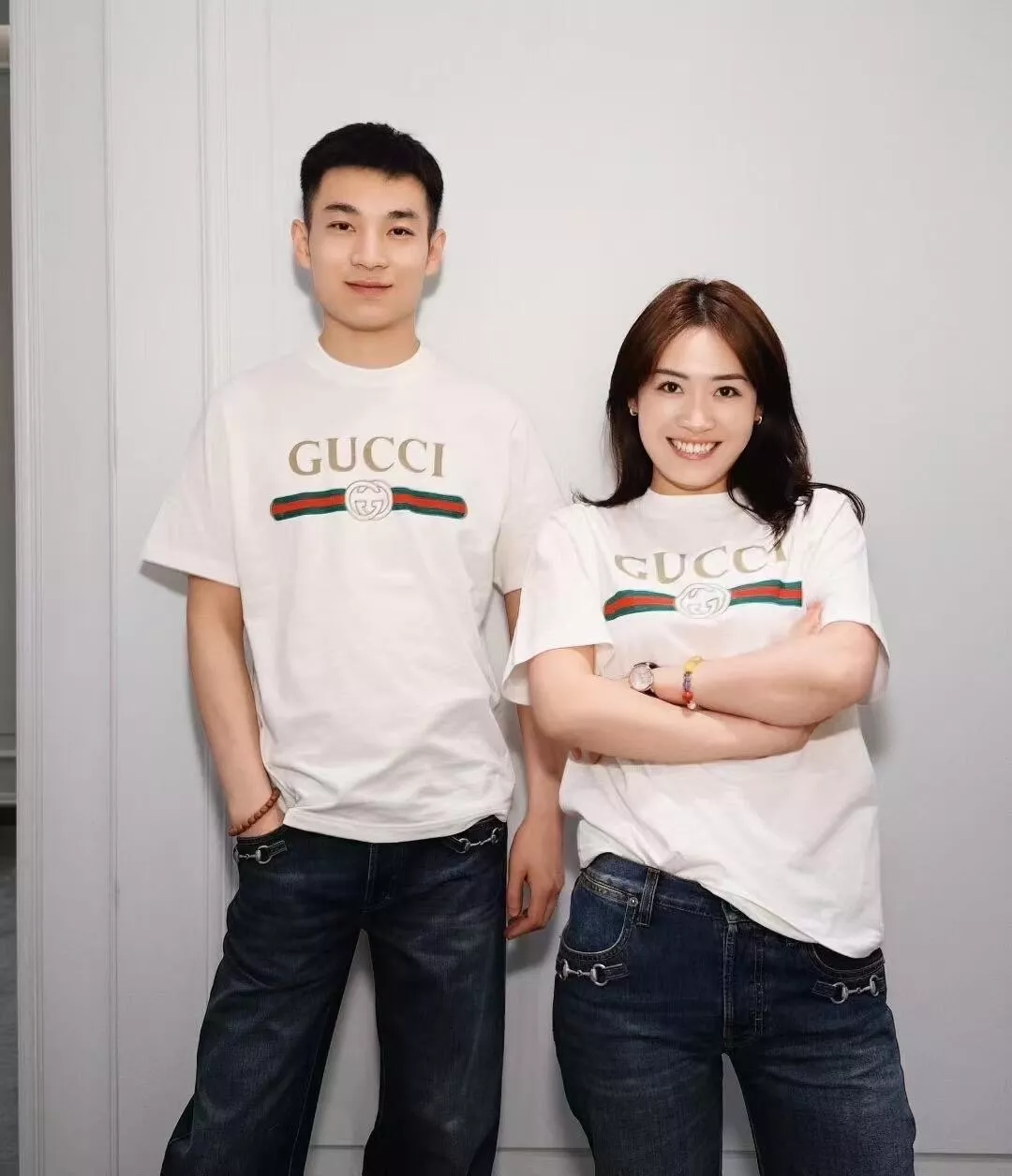 구찌 클래식 벨트 프린트 반팔 상세 이미지 12
