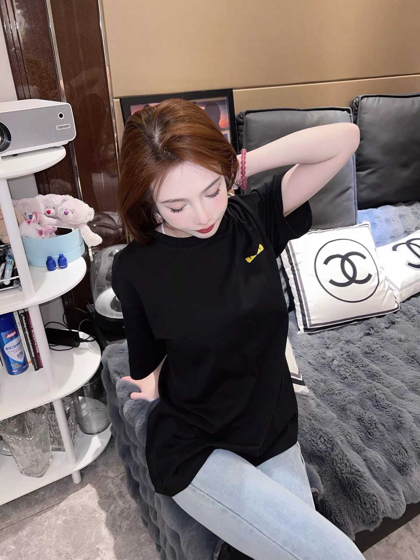 펜디 몬스터 아이 자수 반소매 티셔츠 상세 이미지 19