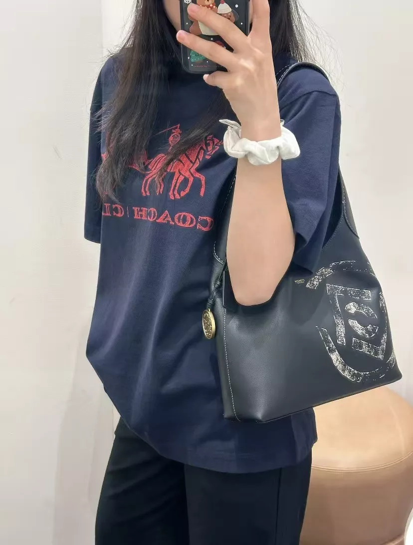 코치 클롯 협업 마차 프린트 반팔 상세 이미지 11