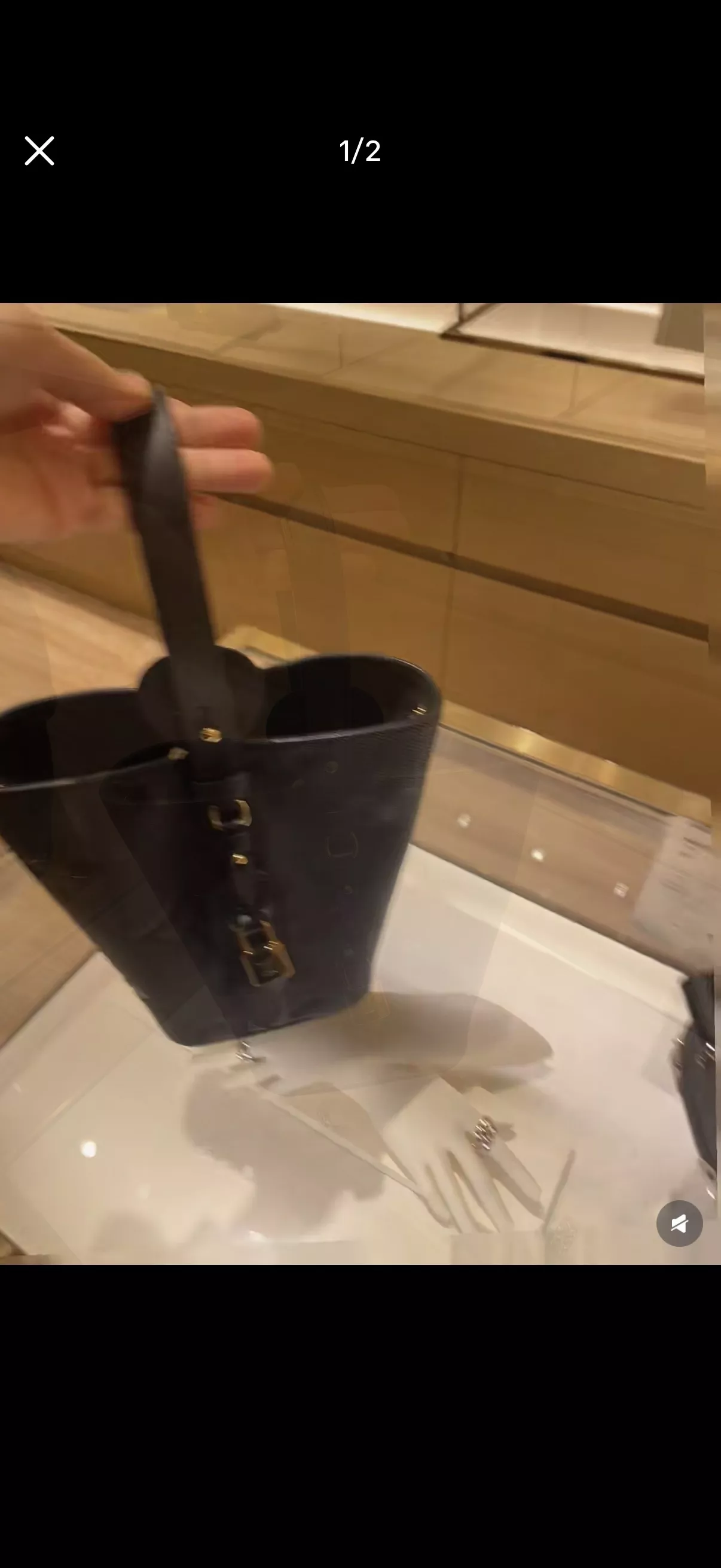 루이비통 압화 디테일 버킷 스타일 백 상세 이미지 13