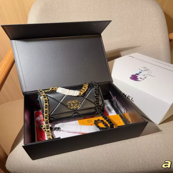 샤넬 체인 스트랩 카드 수납 백