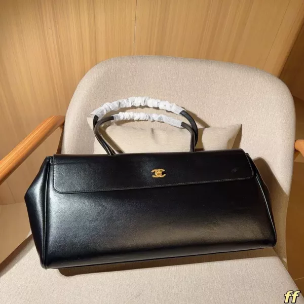 샤넬 블랙 빅사이즈 데일리 토트백