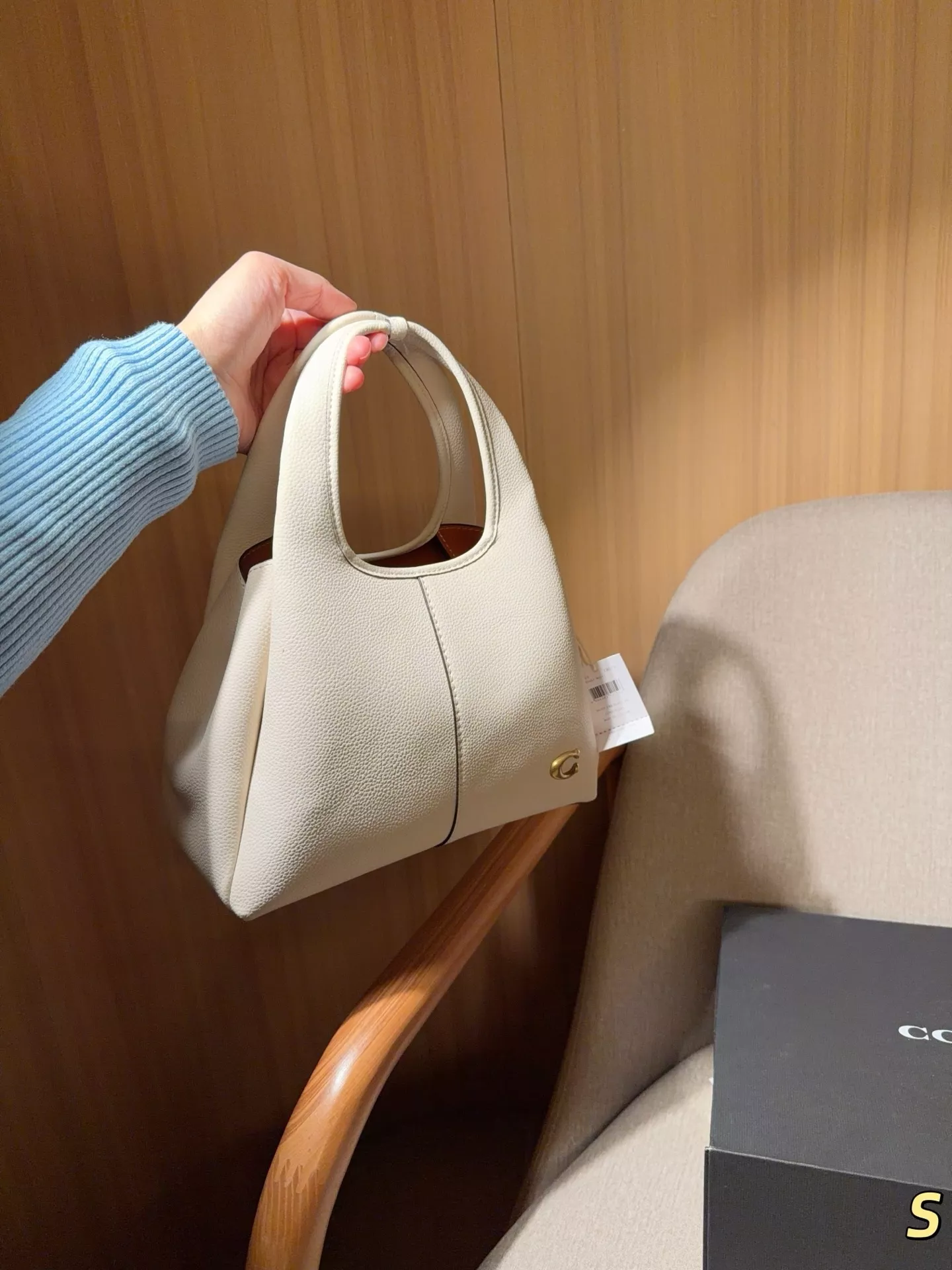 코치 라나 바스켓 스타일 핸드백 상세 이미지 12