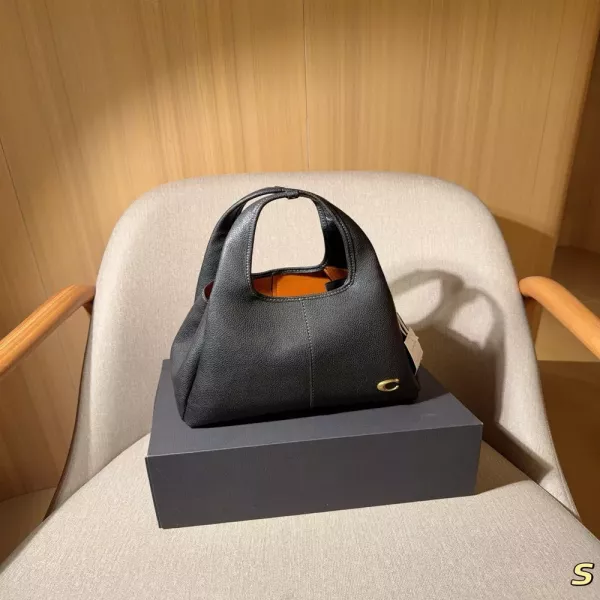 코치 라나 바스켓 스타일 핸드백