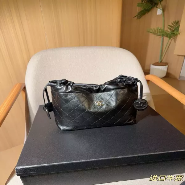 샤넬 복조리 드로우스트링 버킷백