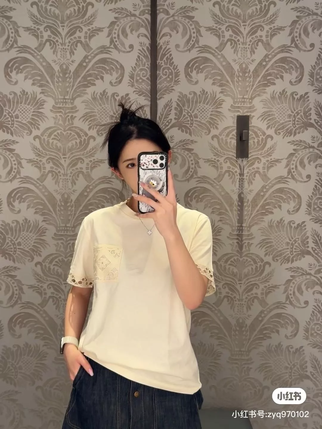 몽클레어 레이스 자수 포인트 반소매 탑 상세 이미지 48