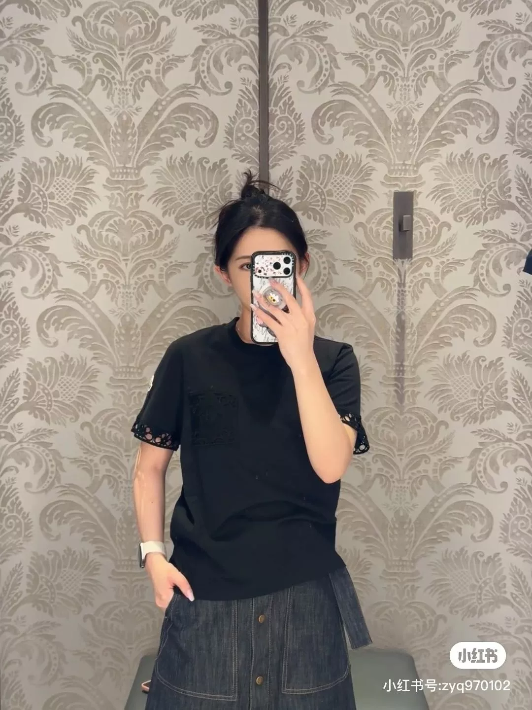 몽클레어 레이스 자수 포인트 반소매 탑 상세 이미지 49