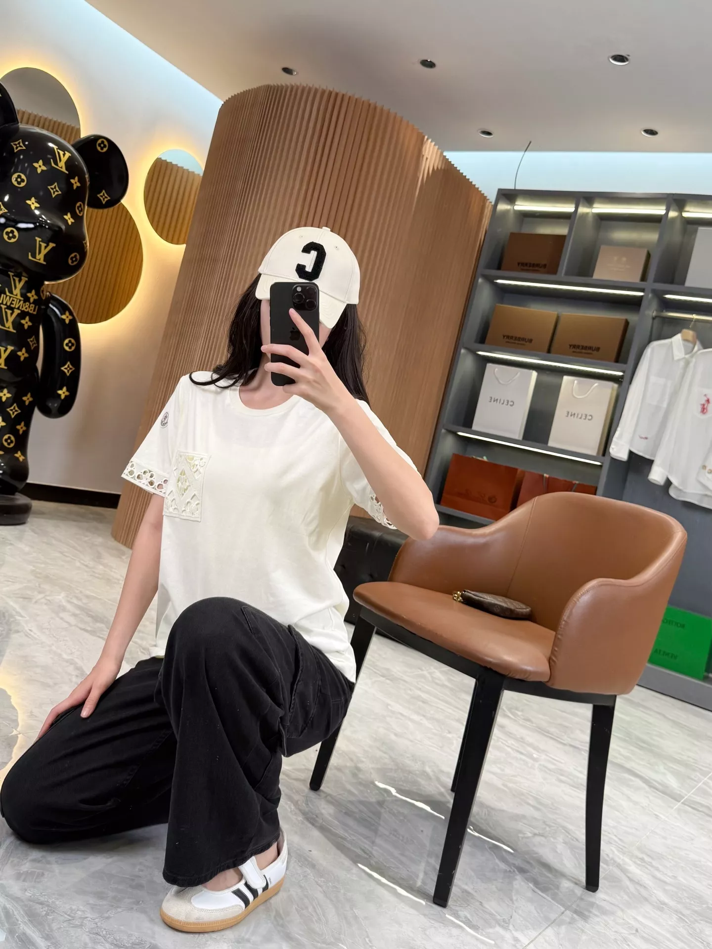 몽클레어 레이스 자수 포인트 반소매 탑 상세 이미지 64