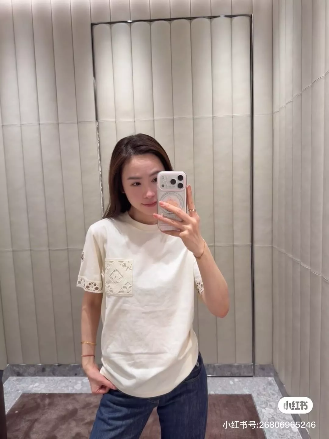몽클레어 레이스 자수 포인트 반소매 탑 상세 이미지 47