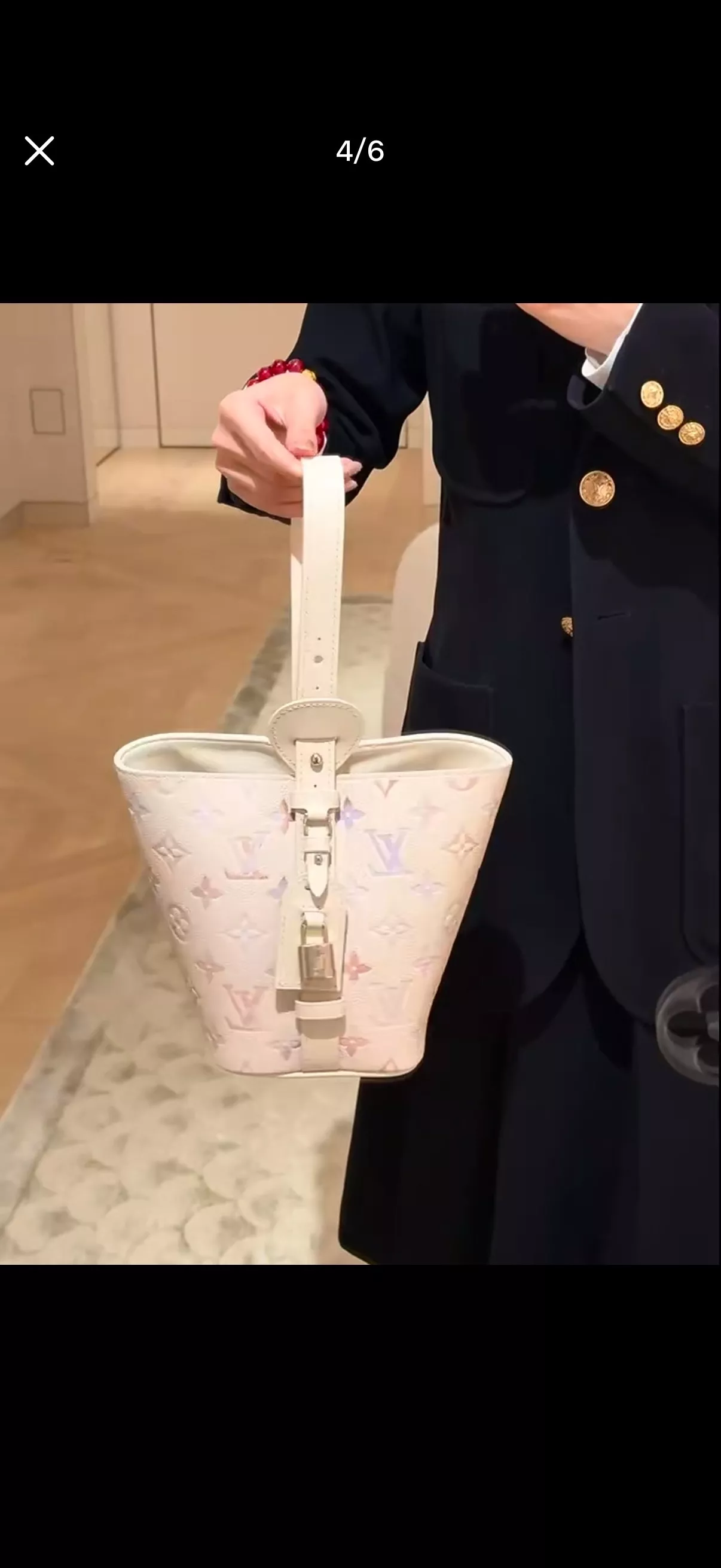 루이비통 올 인 비비 그라데이션 버킷 스타일 백 상세 이미지 11