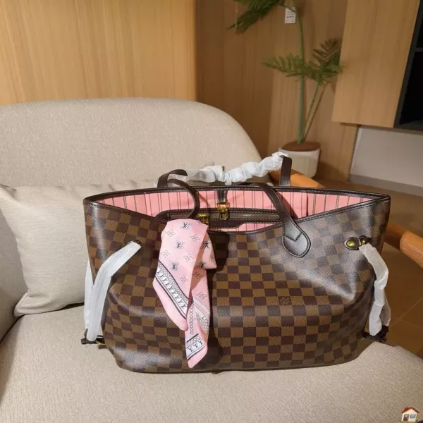 루이비통 체커파우데 패턴 쇼핑백
