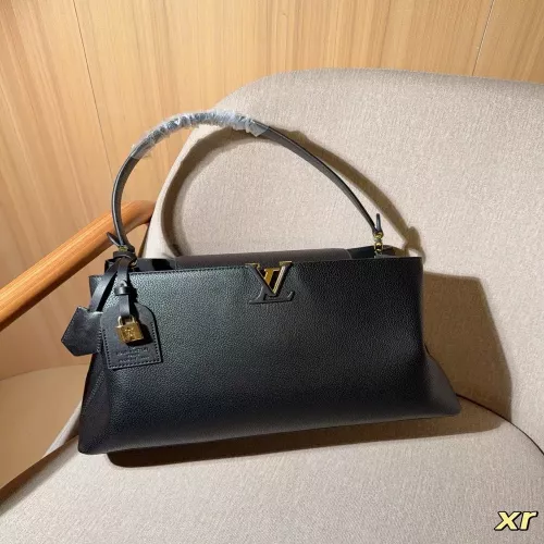 루이비통 카퓌신 대형 핸드백