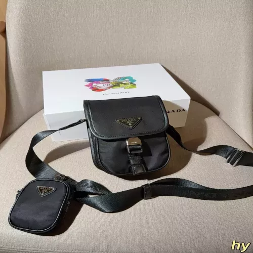 프라다 나일론 사피아노 트리플 폰백
