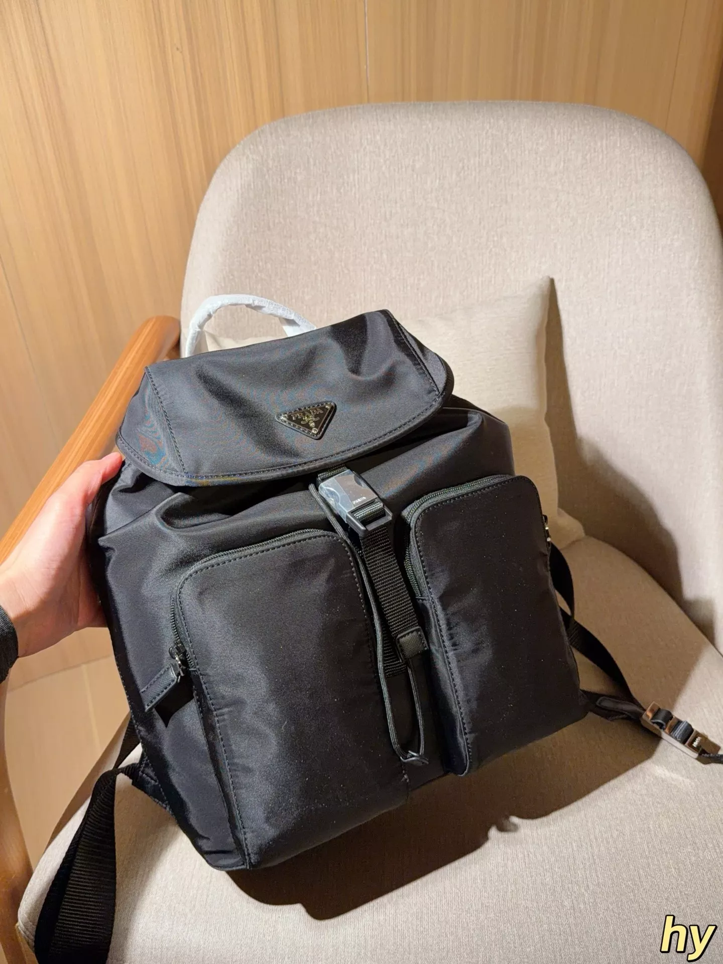 프라다 리나일론 방수 더블 스트랩 백팩 상세 이미지 2