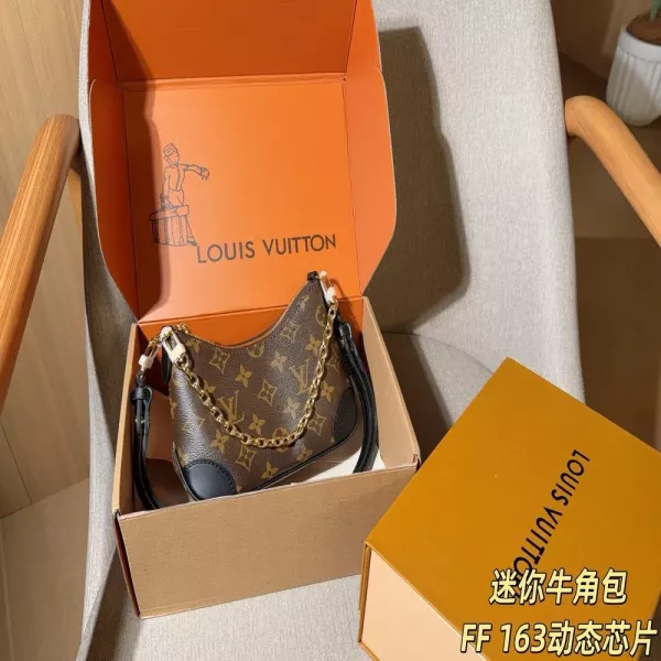 루이비통 나노 불로뉴 체인 숄더백