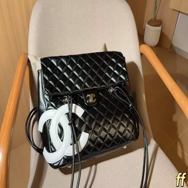샤넬 깜봉 퀼팅 플랩 체인백