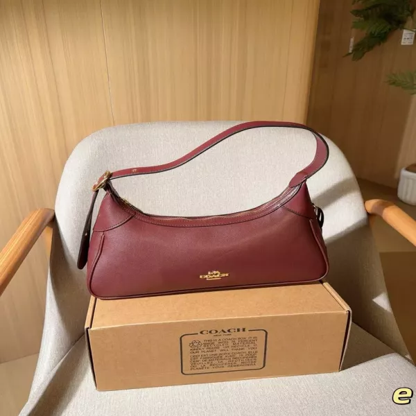 코치 엘라 숄더 언더암 백