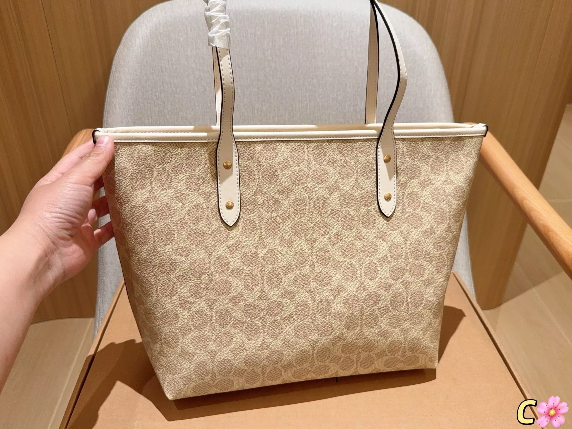 코치 시티 토트 쇼핑백 상세 이미지 4