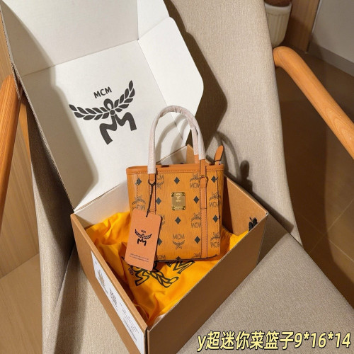 엠씨엠 초미니 바스켓 스타일 백