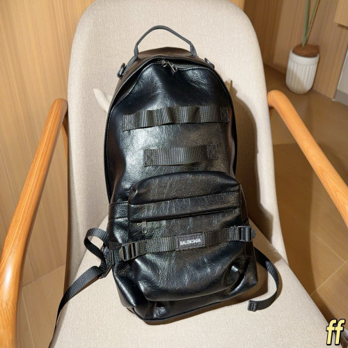 발렌시아가 캐주얼 대용량 백팩
