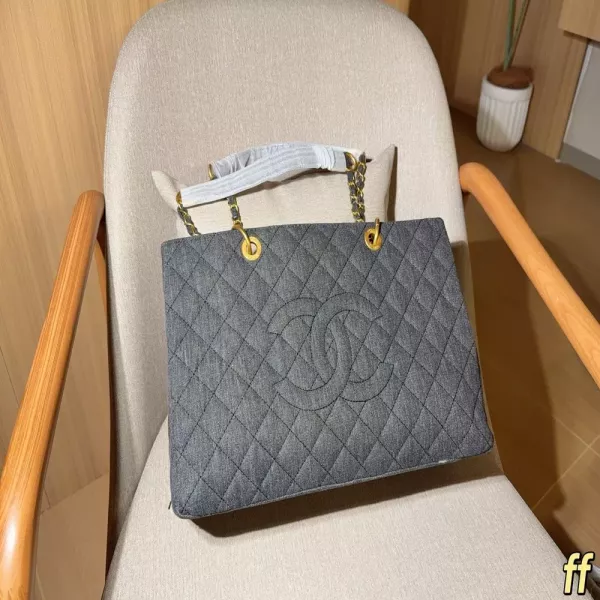 샤넬 데님 체인 퀼팅 백