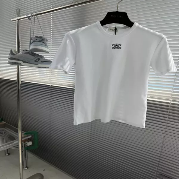 셀린느 로고 자수 슬림 반팔 탑