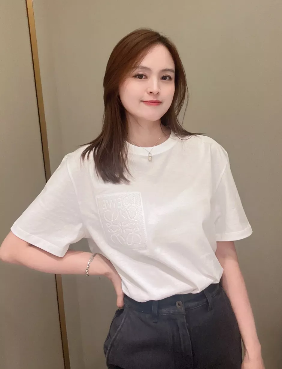 로에베 자수 포켓 반소매 티셔츠 상세 이미지 10