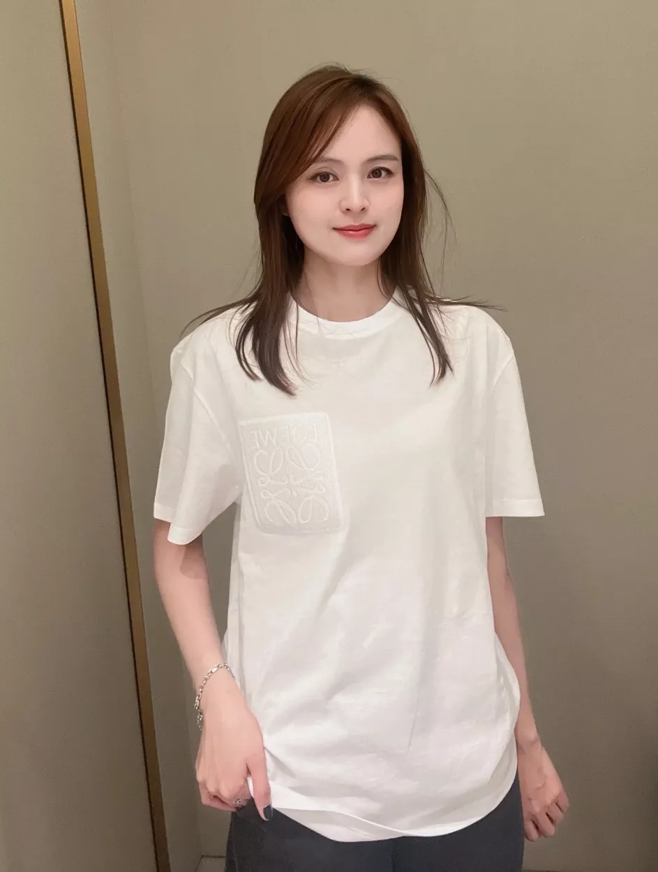로에베 자수 포켓 반소매 티셔츠 상세 이미지 11