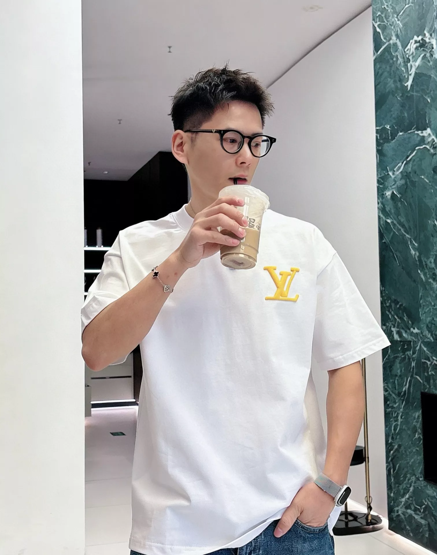 루이비통 옐로우 클로버 발포 프린트 반팔 상세 이미지 14