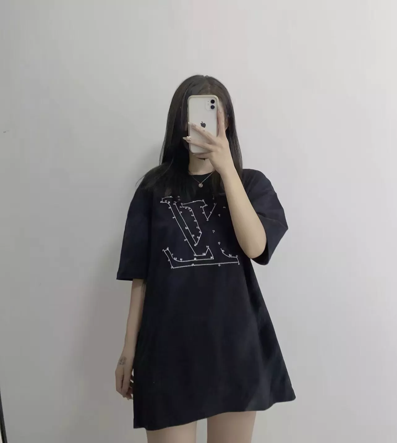 루이비통 별자리 좌표 자수 프린트 반소매 상세 이미지 10
