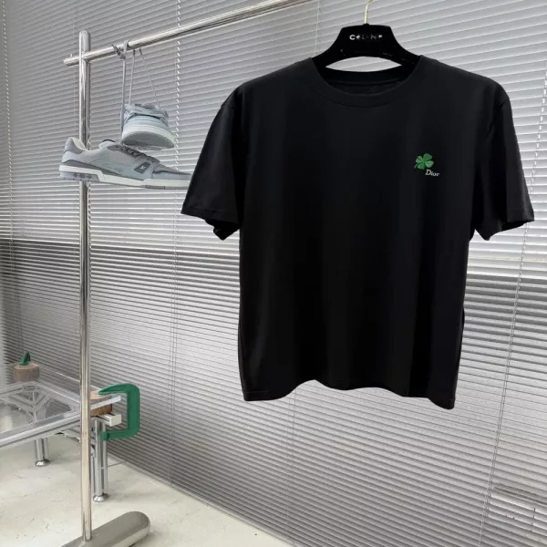 디올 네잎클로버 자수 포인트 코튼 티셔츠
