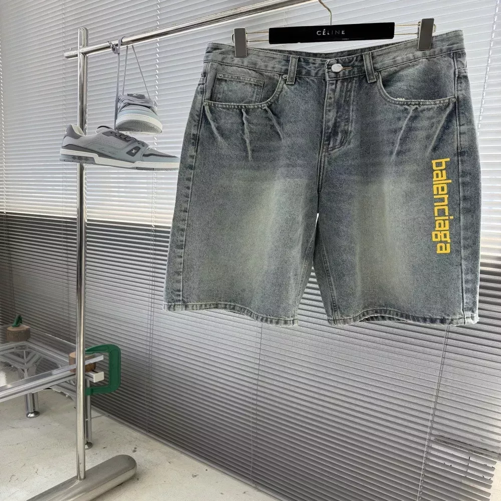 발렌시아가 옐로우 로고 워싱 데님 반바지