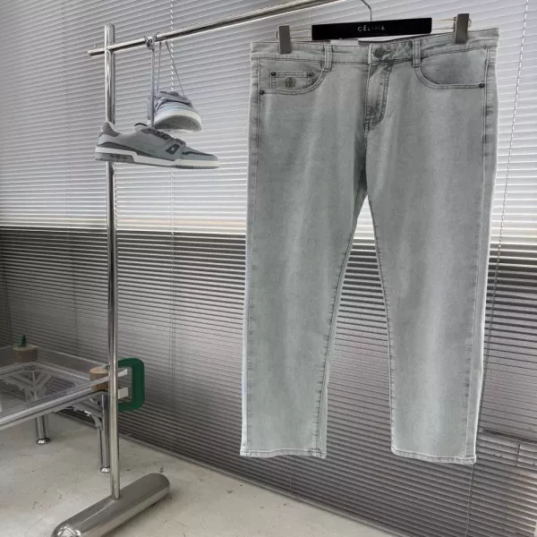 브루넬로쿠치넬리 라이트 워싱 스트레이트 데님 팬츠