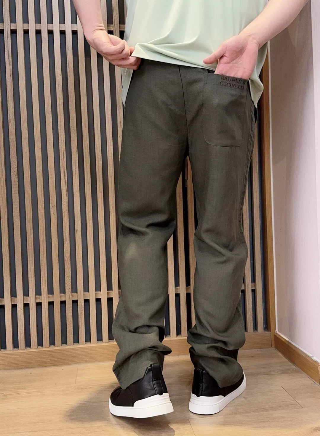 브루넬로쿠치넬리 라이오셀 린넨 혼방 드로스트링 팬츠 상세 이미지 22