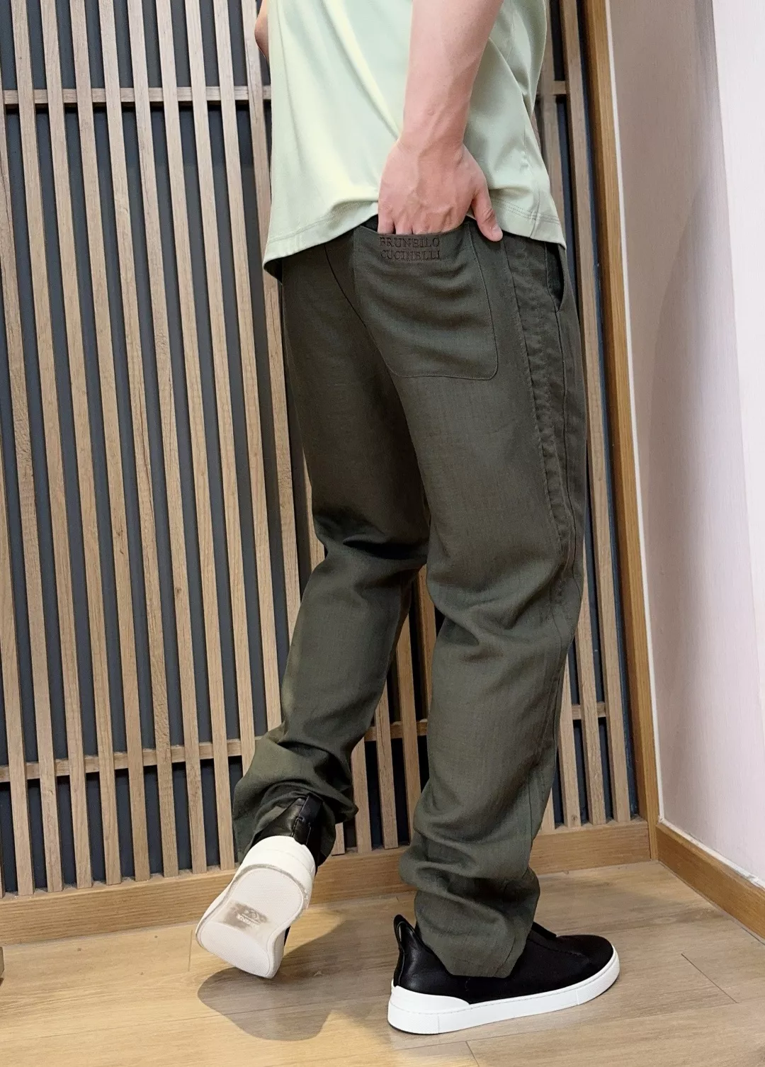 브루넬로쿠치넬리 라이오셀 린넨 혼방 드로스트링 팬츠 상세 이미지 21