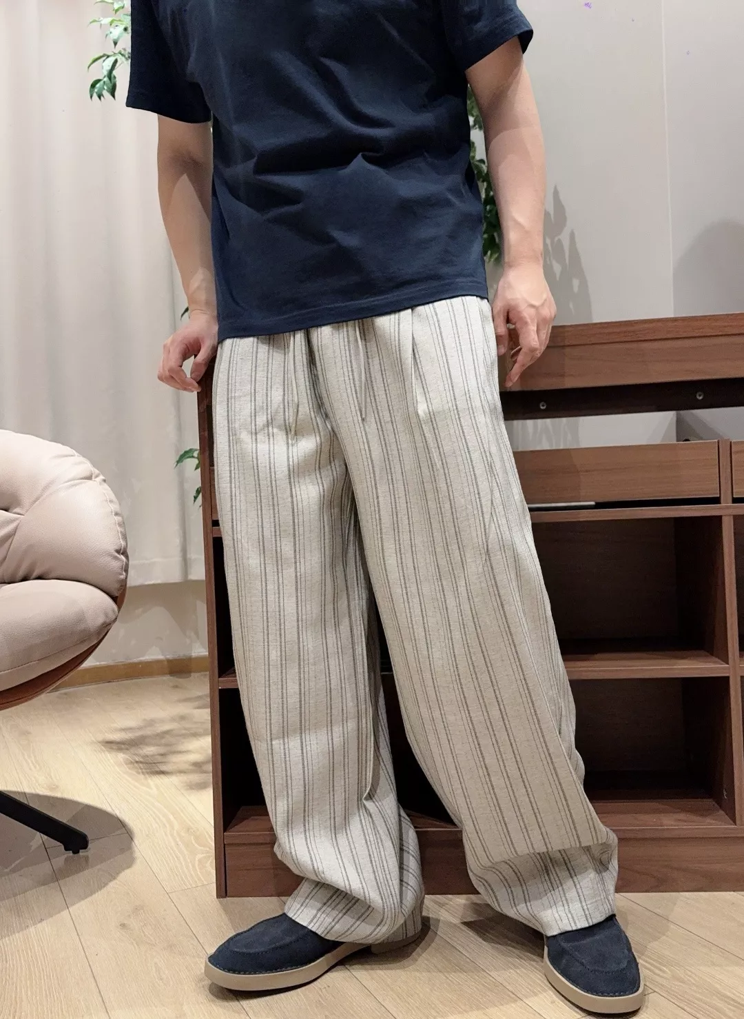 보테가베네타 세로 스트라이프 린넨 혼방 와이드 팬츠 상세 이미지 19