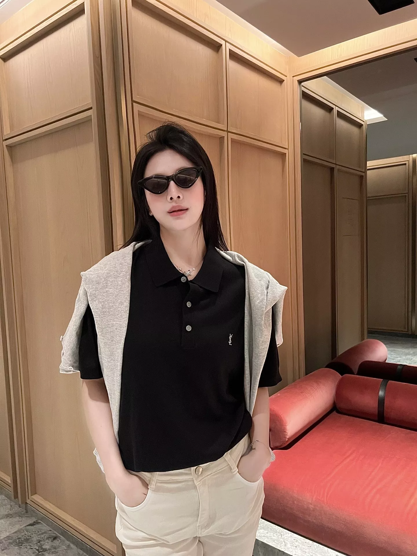 입생로랑 메리노울 혼방 니트 폴로 반소매 상세 이미지 20