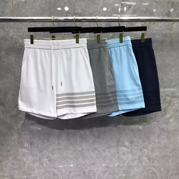 톰브라운 사선 포인트 코튼 반바지