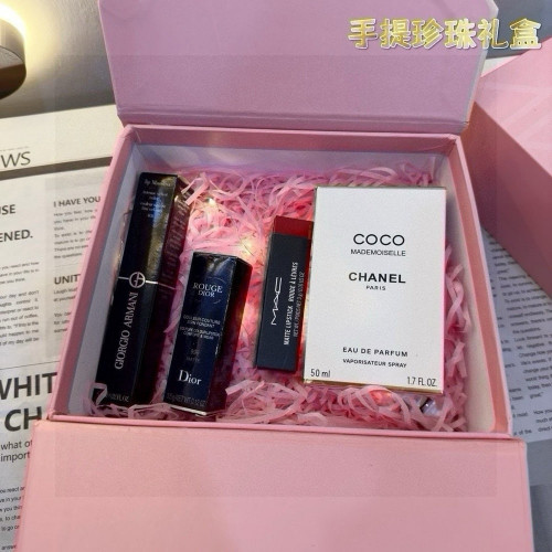 샤넬 핑크 펄 핸드 기프트 박스