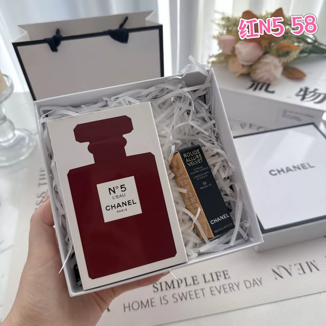 샤넬 레드 넘버5 향수와 벨벳 립 컬러 기프트 박스 상세 이미지 3
