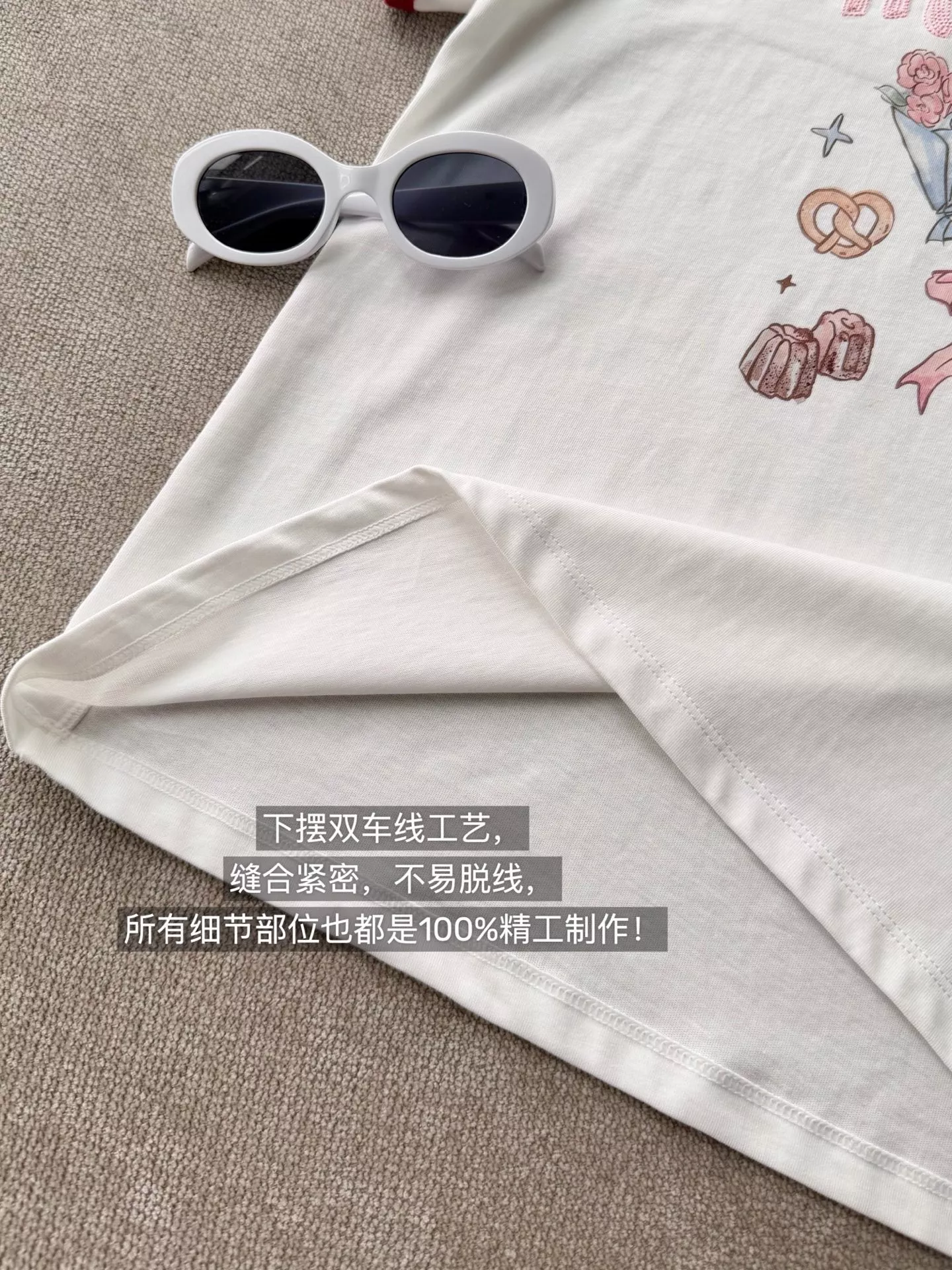 마리떼프랑소와저버 배색 넥 프린트 크롭 티셔츠 상세 이미지 47
