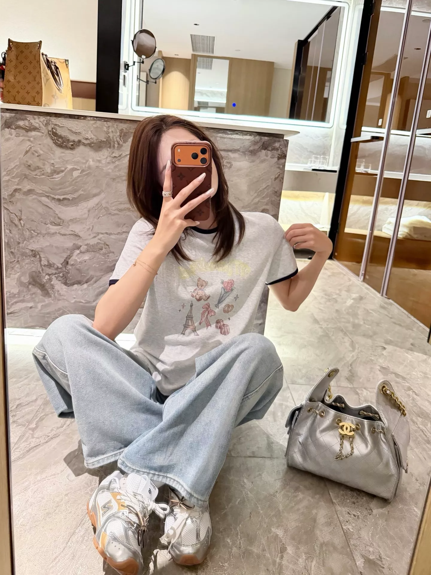마리떼프랑소와저버 배색 넥 프린트 크롭 티셔츠 상세 이미지 60