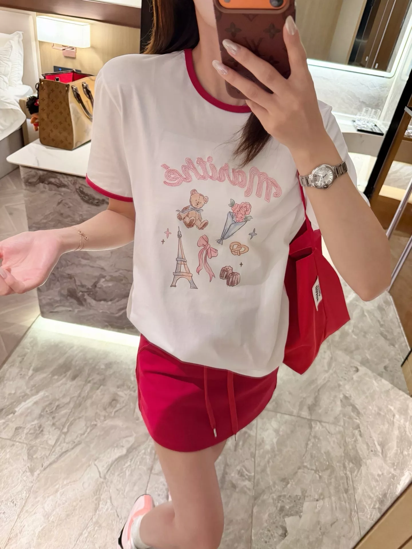 마리떼프랑소와저버 배색 넥 프린트 크롭 티셔츠 상세 이미지 65