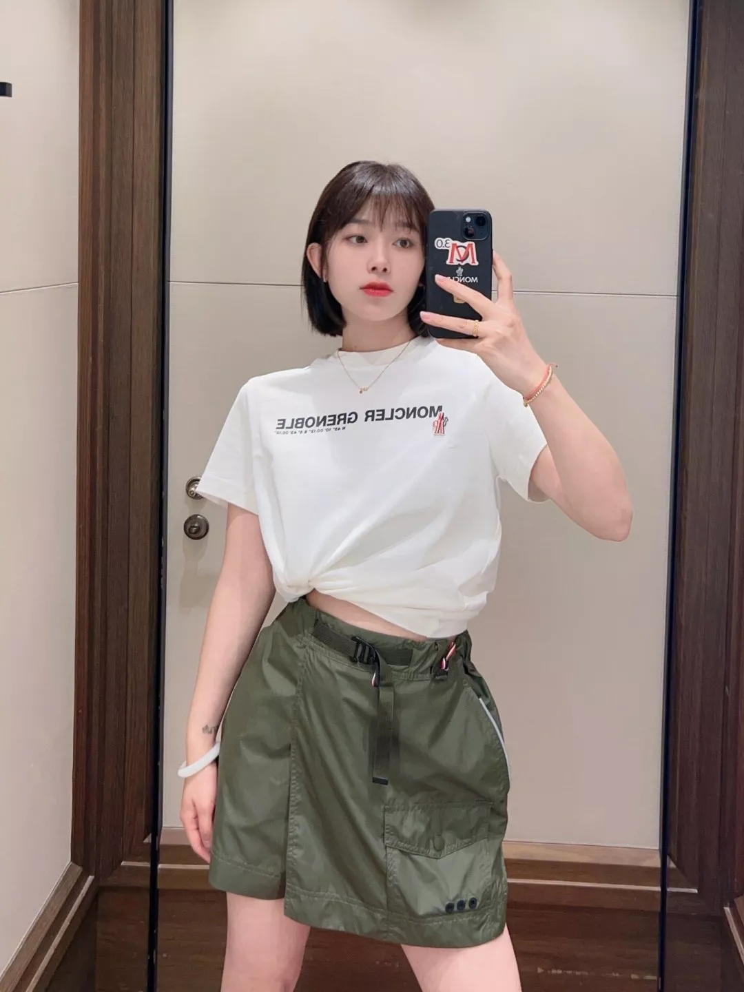몽클레어 로고 프린트 코튼 티셔츠 상세 이미지 20