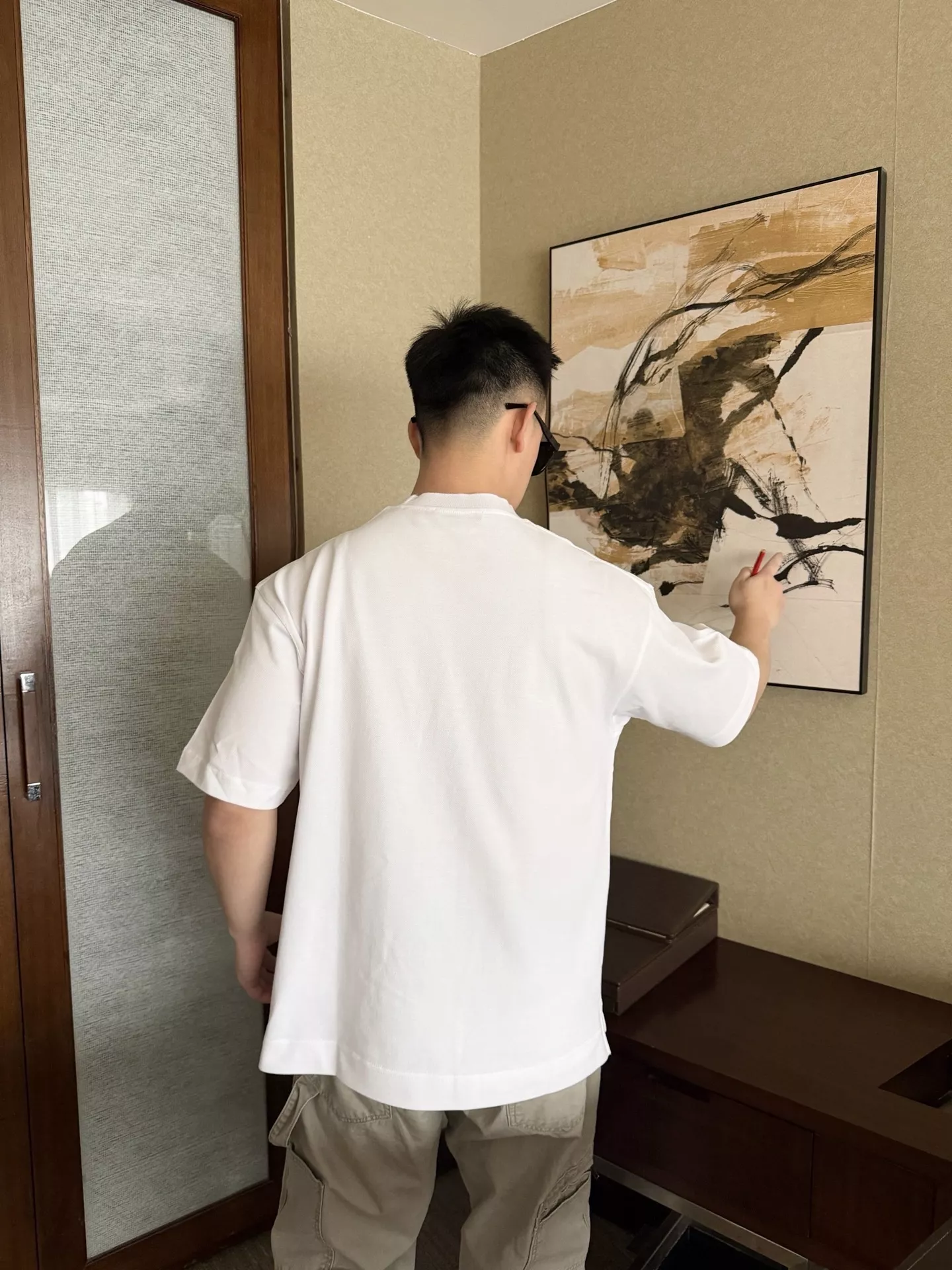아크네스튜디오 자수 로고 라운드 반소매 티셔츠 상세 이미지 12