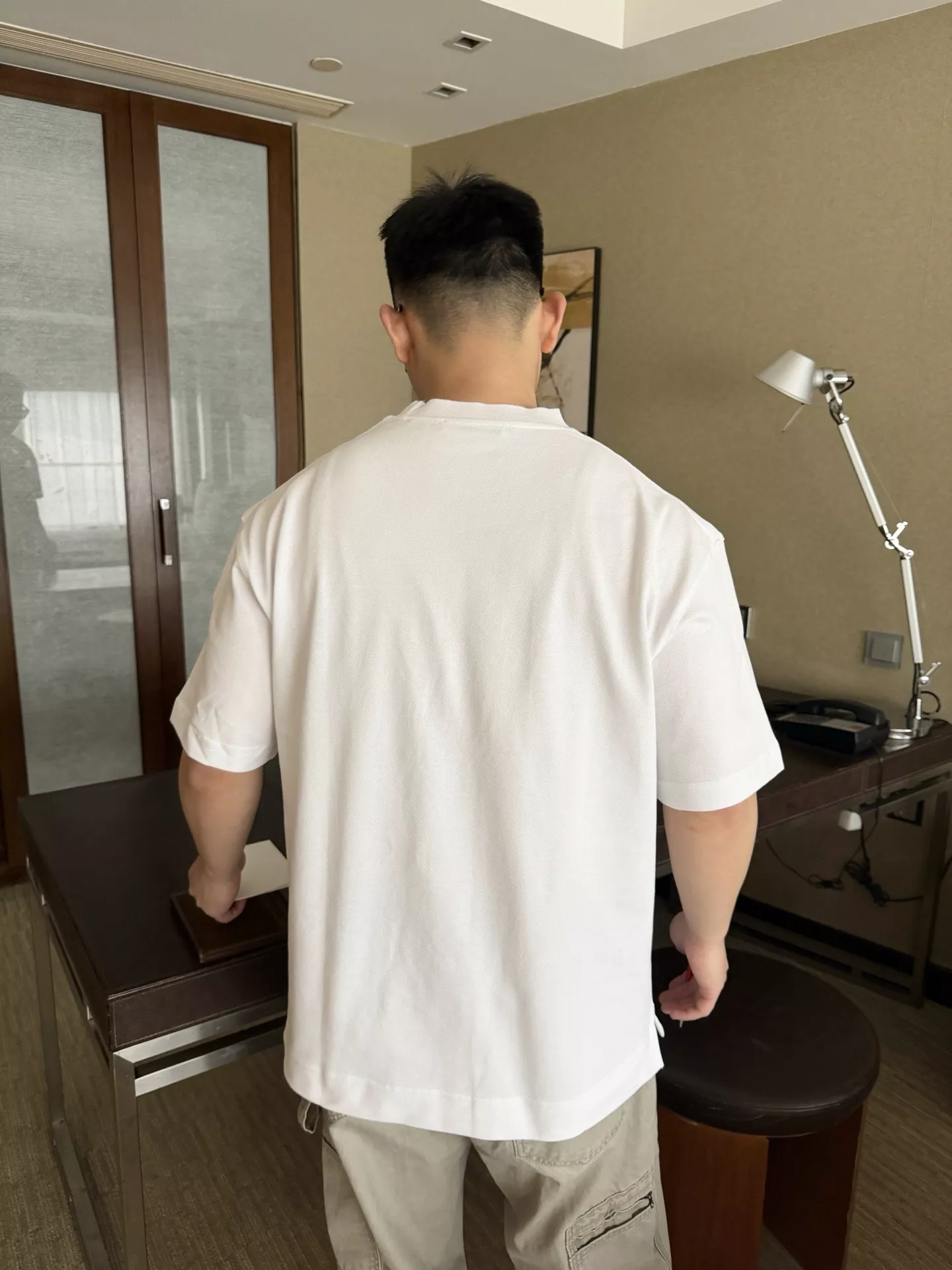 아크네스튜디오 자수 로고 라운드 반소매 티셔츠 상세 이미지 14