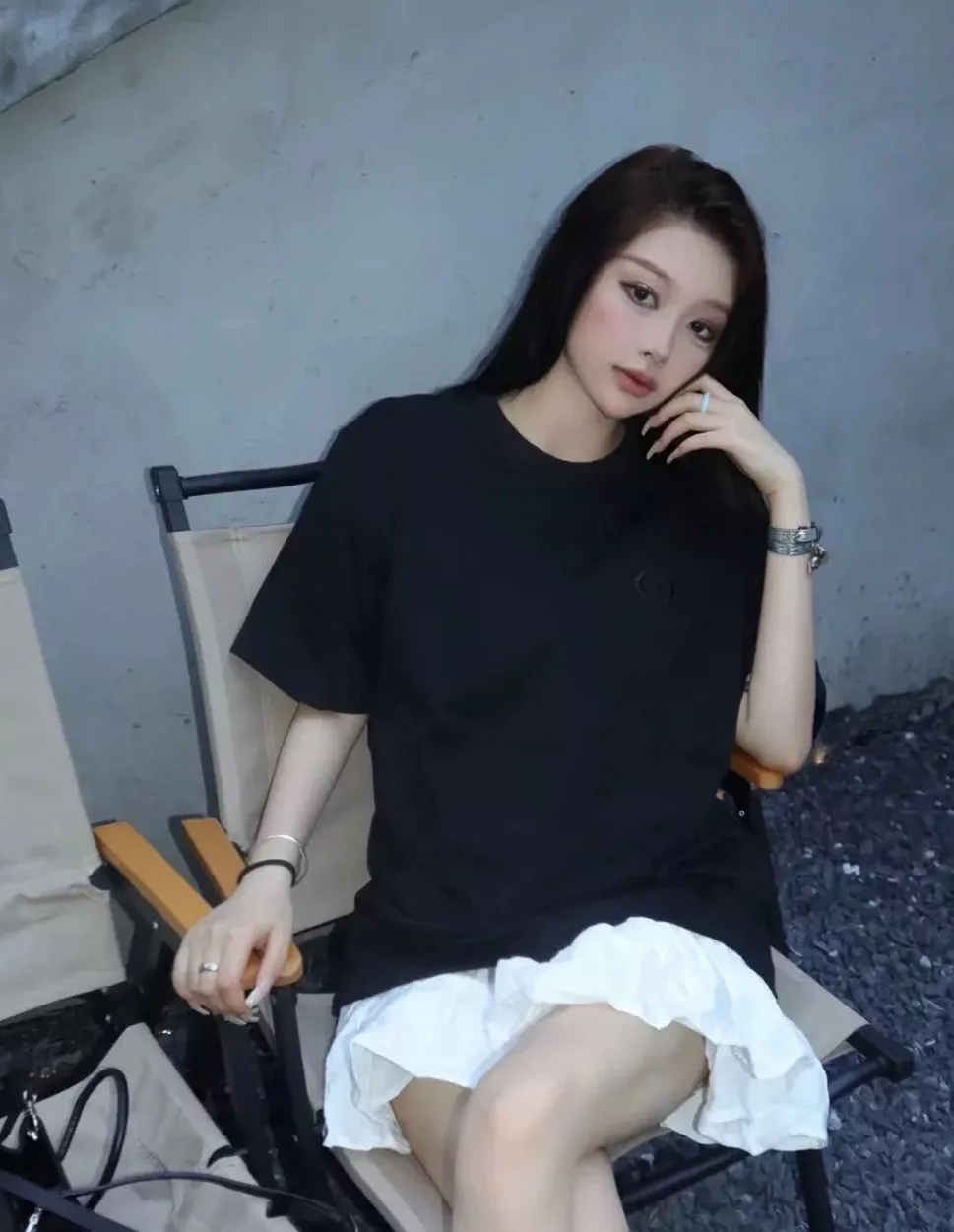 디올 CD 자수 루즈핏 코튼 티셔츠 상세 이미지 13