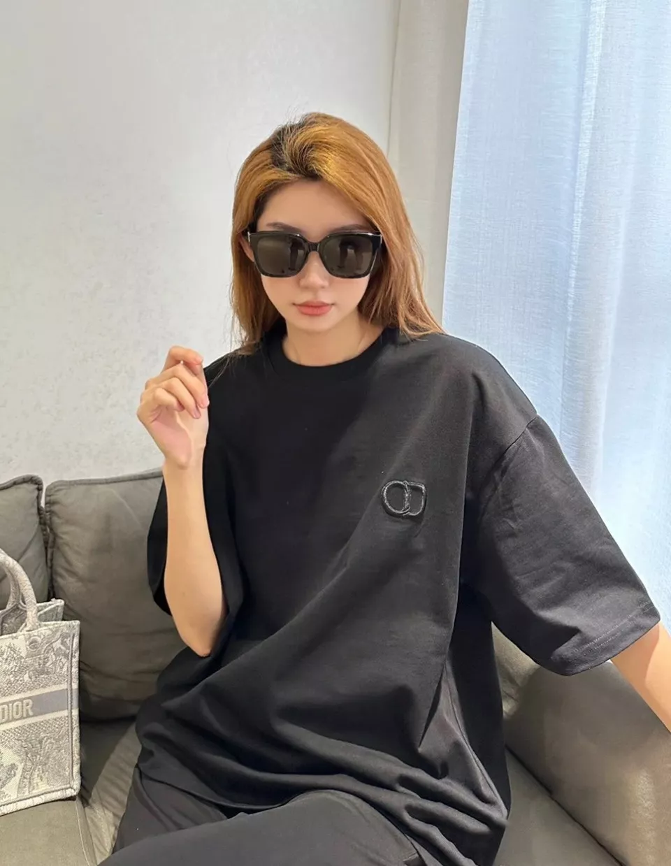 디올 CD 자수 루즈핏 코튼 티셔츠 상세 이미지 17