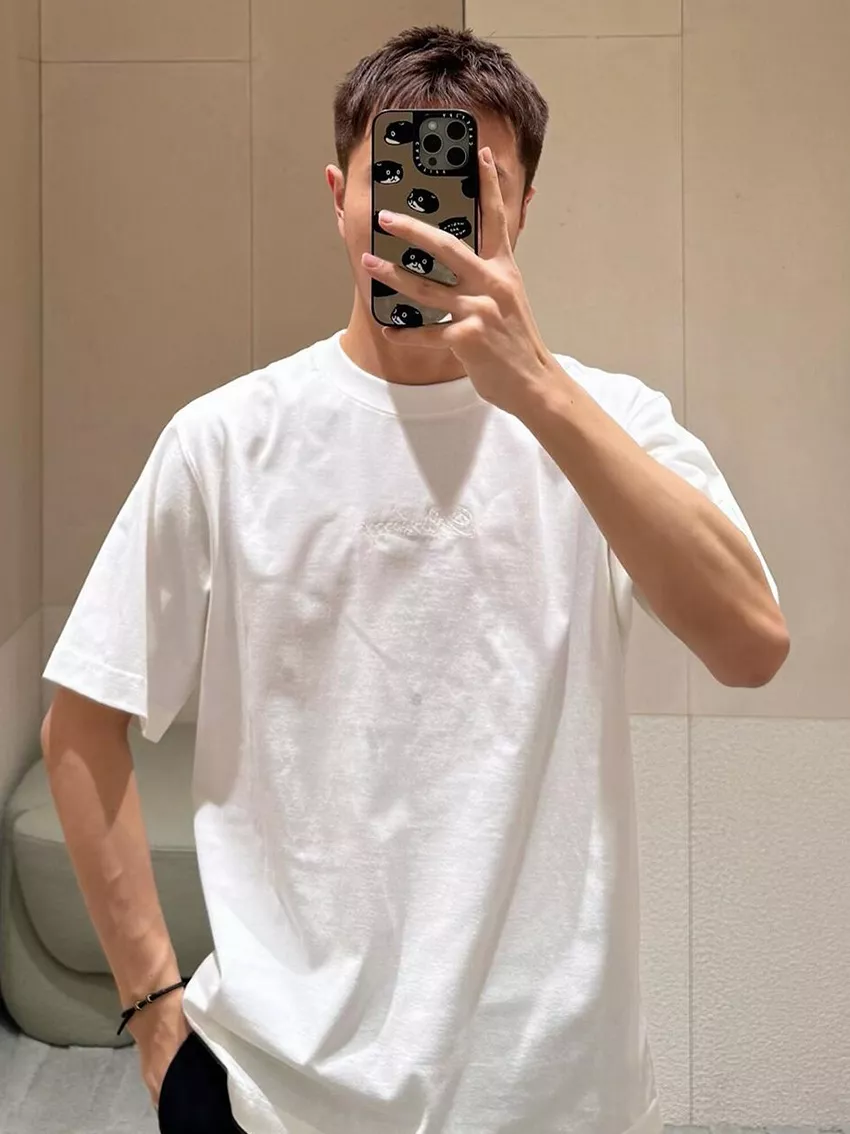 버버리 그라피티 로고 코튼 티셔츠 상세 이미지 9